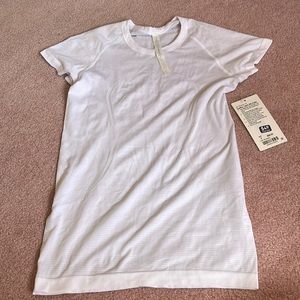 Lululemon white swiftly tech SS crew shirt NWT